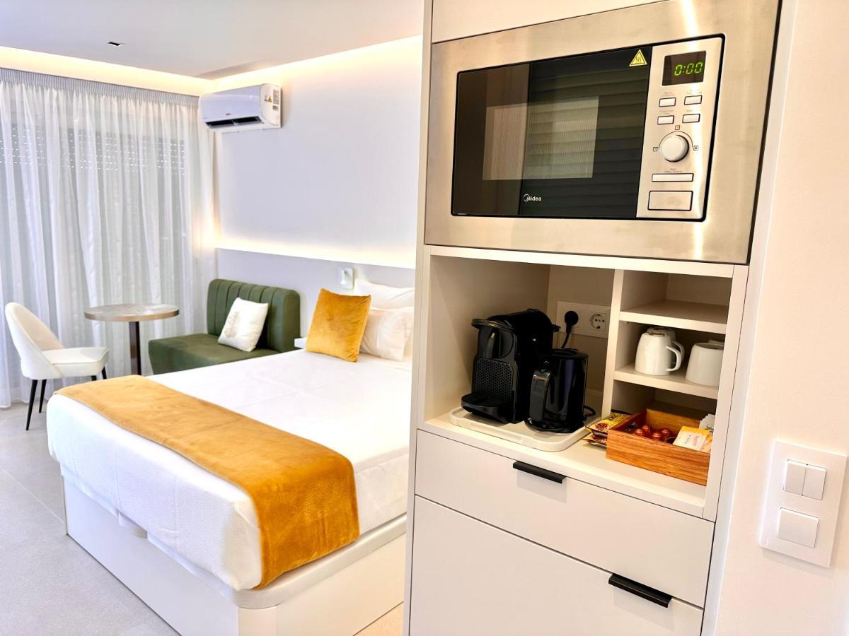 Suite Ron In Marina 2 People Puerto Deportivo Benalmádena Eksteriør billede