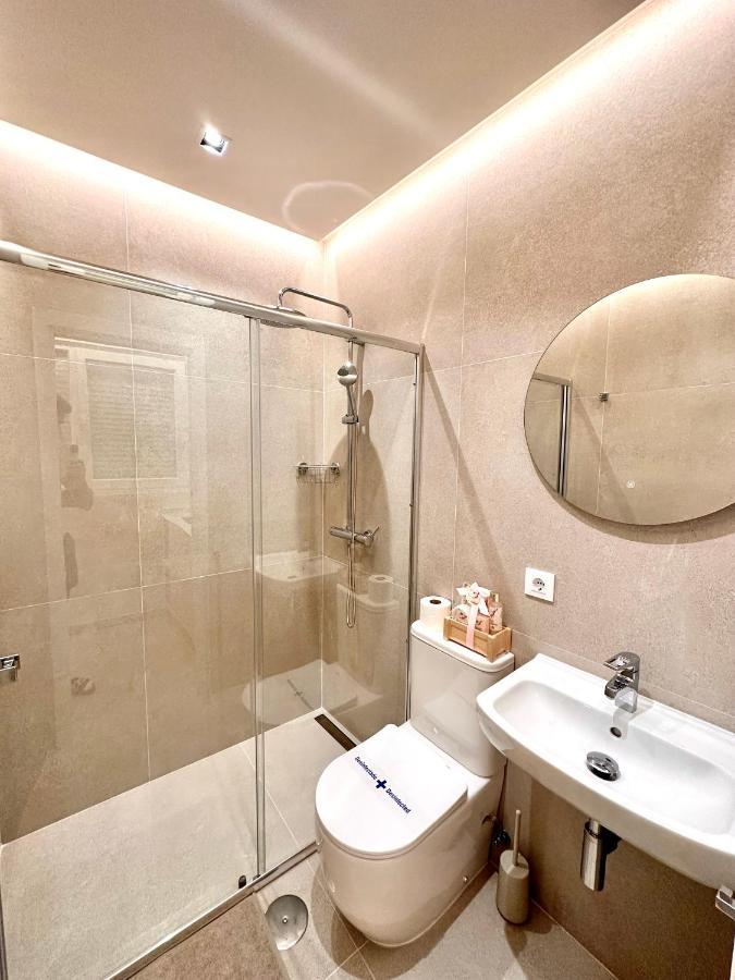 Suite Ron In Marina 2 People Puerto Deportivo Benalmádena Eksteriør billede